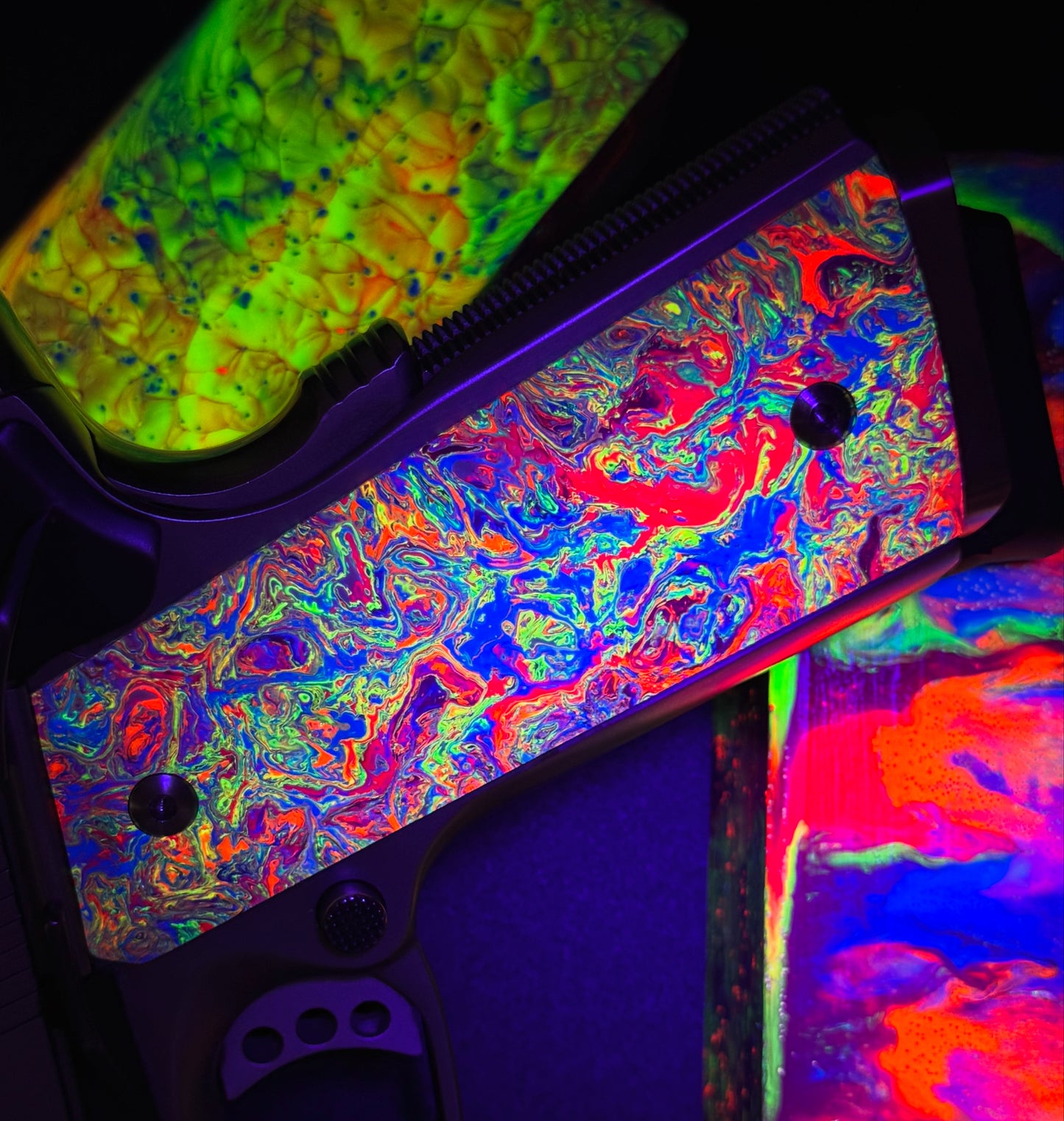 1911 GRIP - 80'S NEON CONFETTI