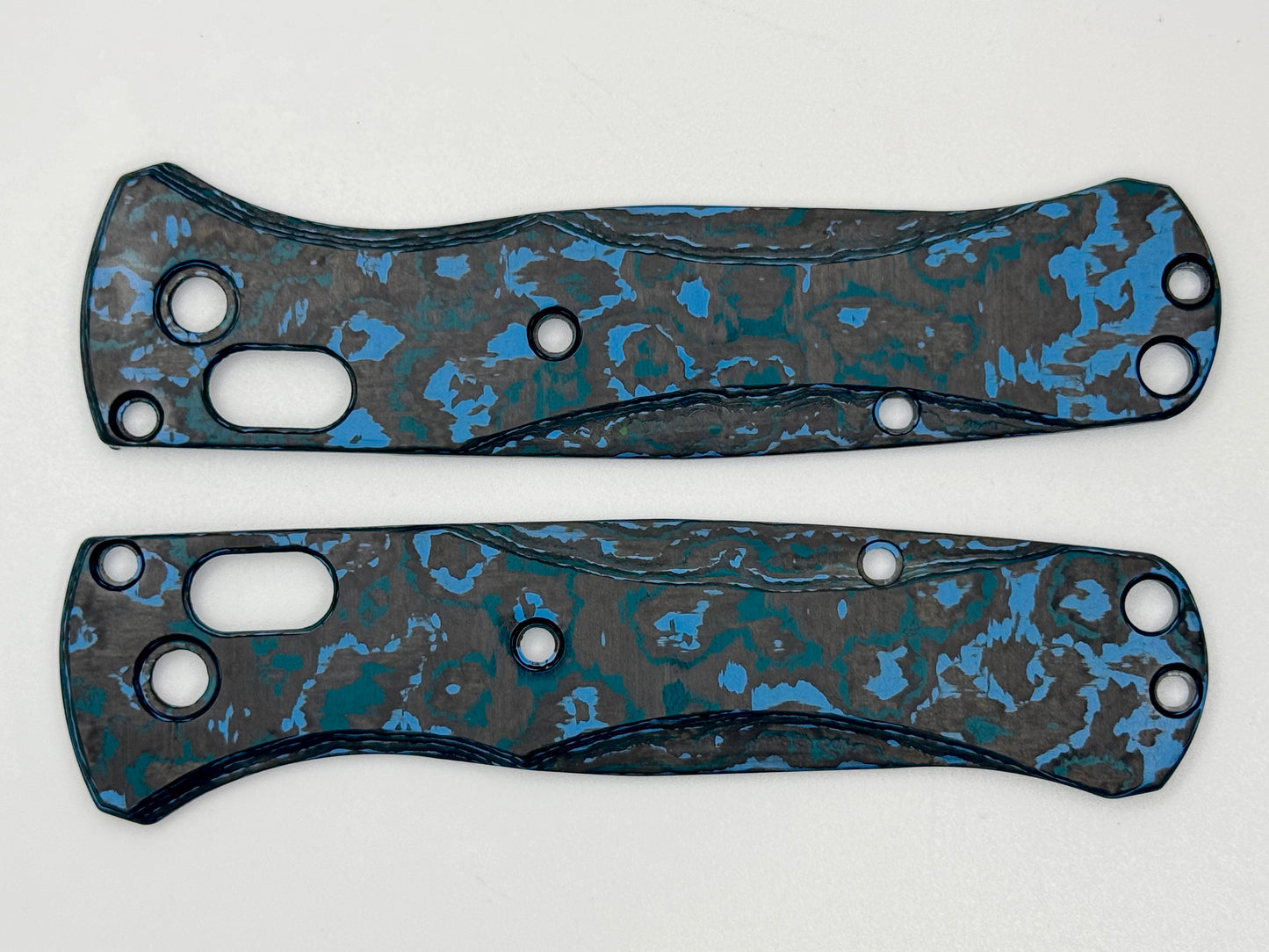 535 BUGOUT DESIGNER CARBON FIBER - CARVE DESIGN