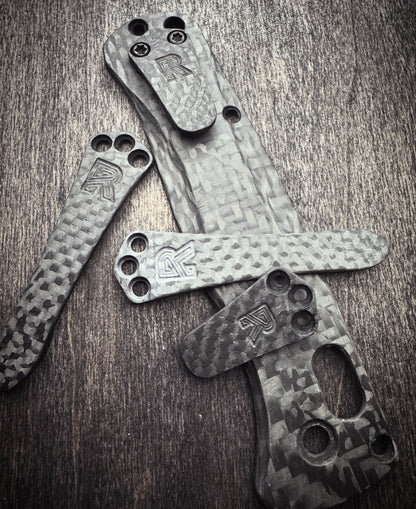 Rogue Bladeworks - Carbon Fiber Clip